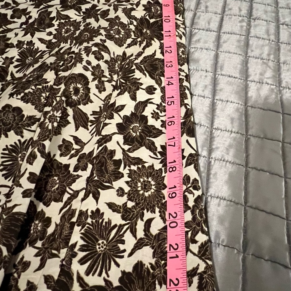 Ann Taylor size 4 brown and cream skirt - Picture 7 of 7